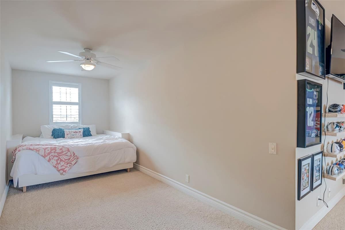 2131 SILK BAY BOULEVARD — photo 40 of 60