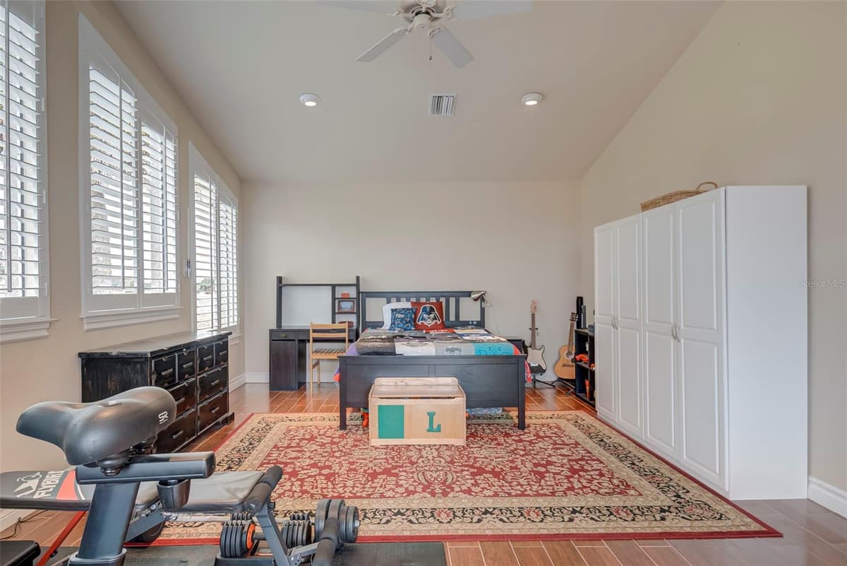 2131 SILK BAY BOULEVARD — photo 28 of 60