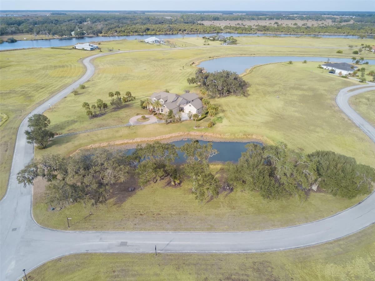 2131 SILK BAY BOULEVARD — photo 49 of 60