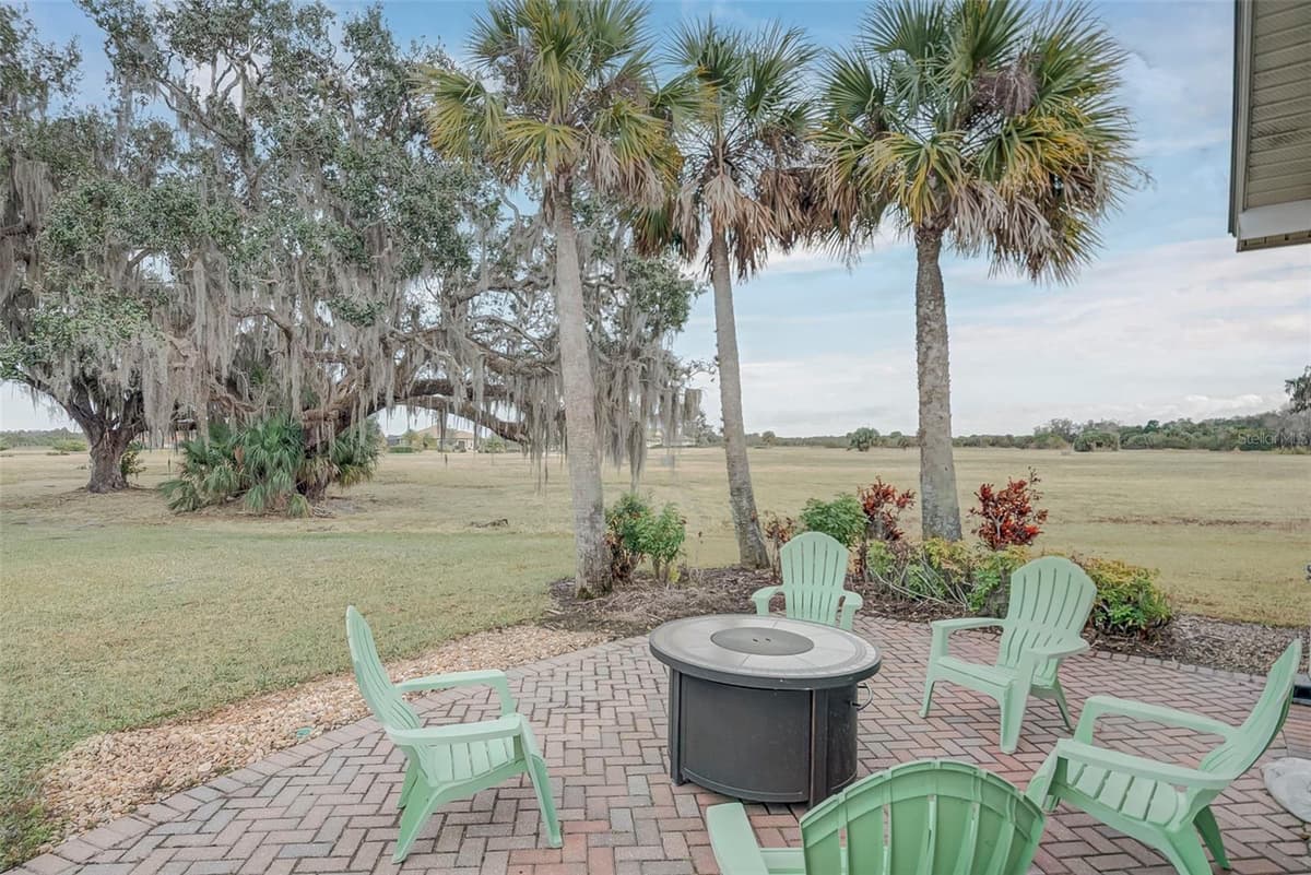 2131 SILK BAY BOULEVARD — photo 46 of 60