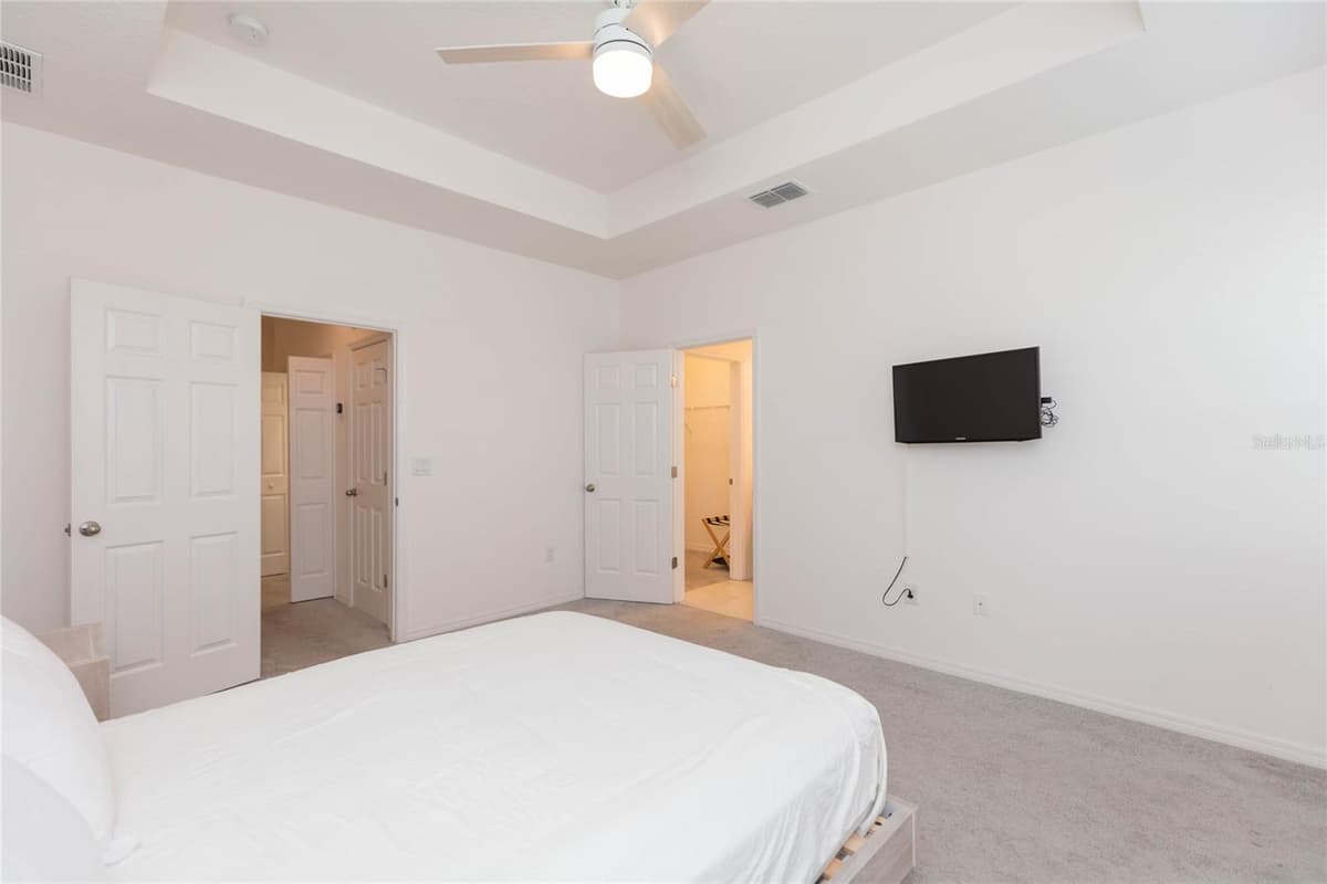 6256 CAMINO DRIVE — photo 22 of 62