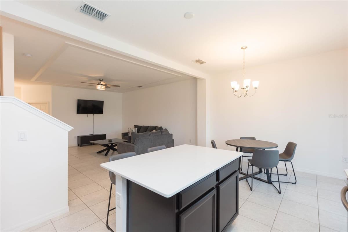 6256 CAMINO DRIVE — photo 14 of 62