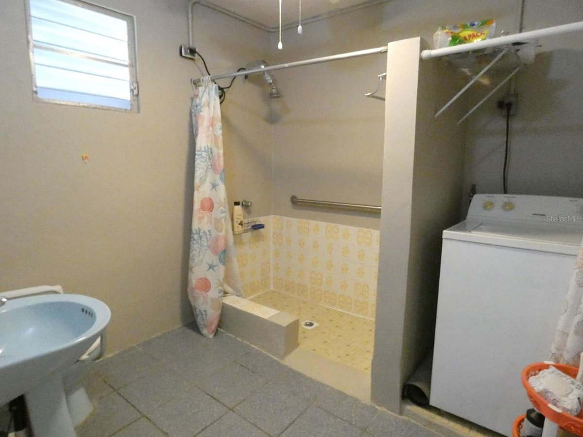 37 CALLE CORAL — photo 12 of 32