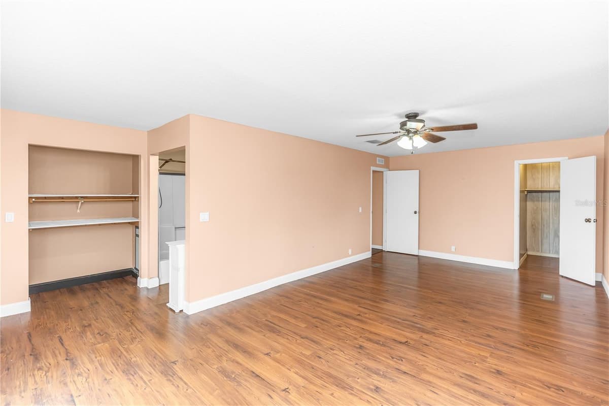 6165 ALDEN AVENUE — photo 10 of 19