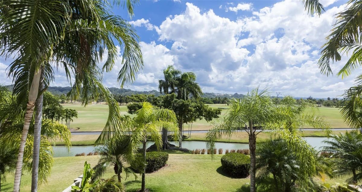 500 PLANTATION DR. — photo 12 of 14
