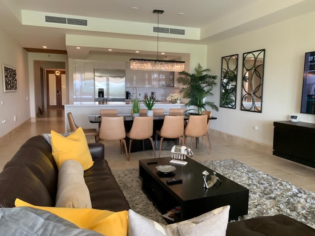 500 PLANTATION DR. — photo 3 of 14