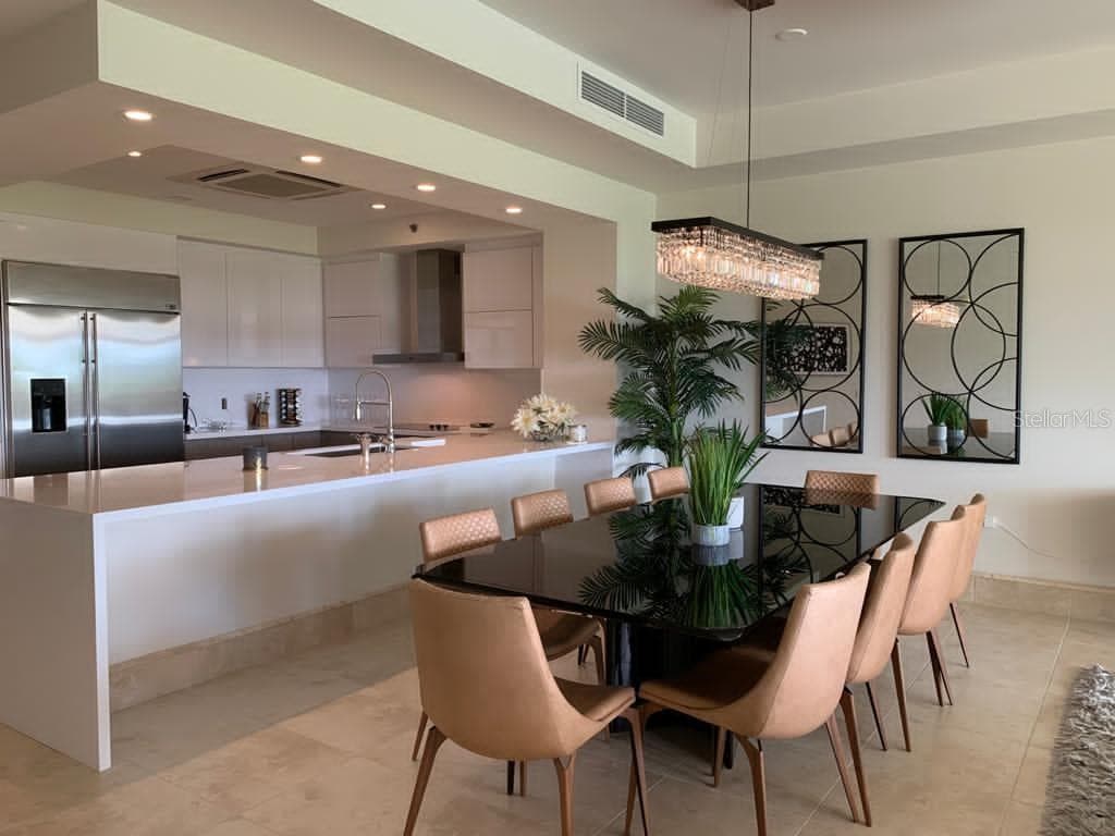 500 PLANTATION DR. — photo 4 of 14