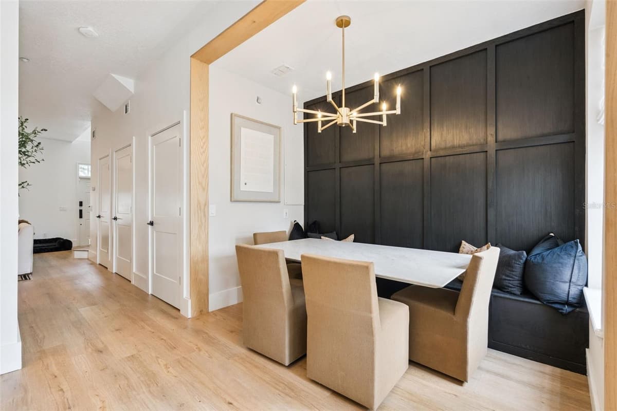 641 MULBERRY AVENUE — photo 16 of 69