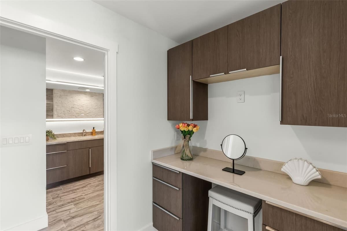 4598 CLEARWATER HARBOR DRIVE — photo 24 of 43