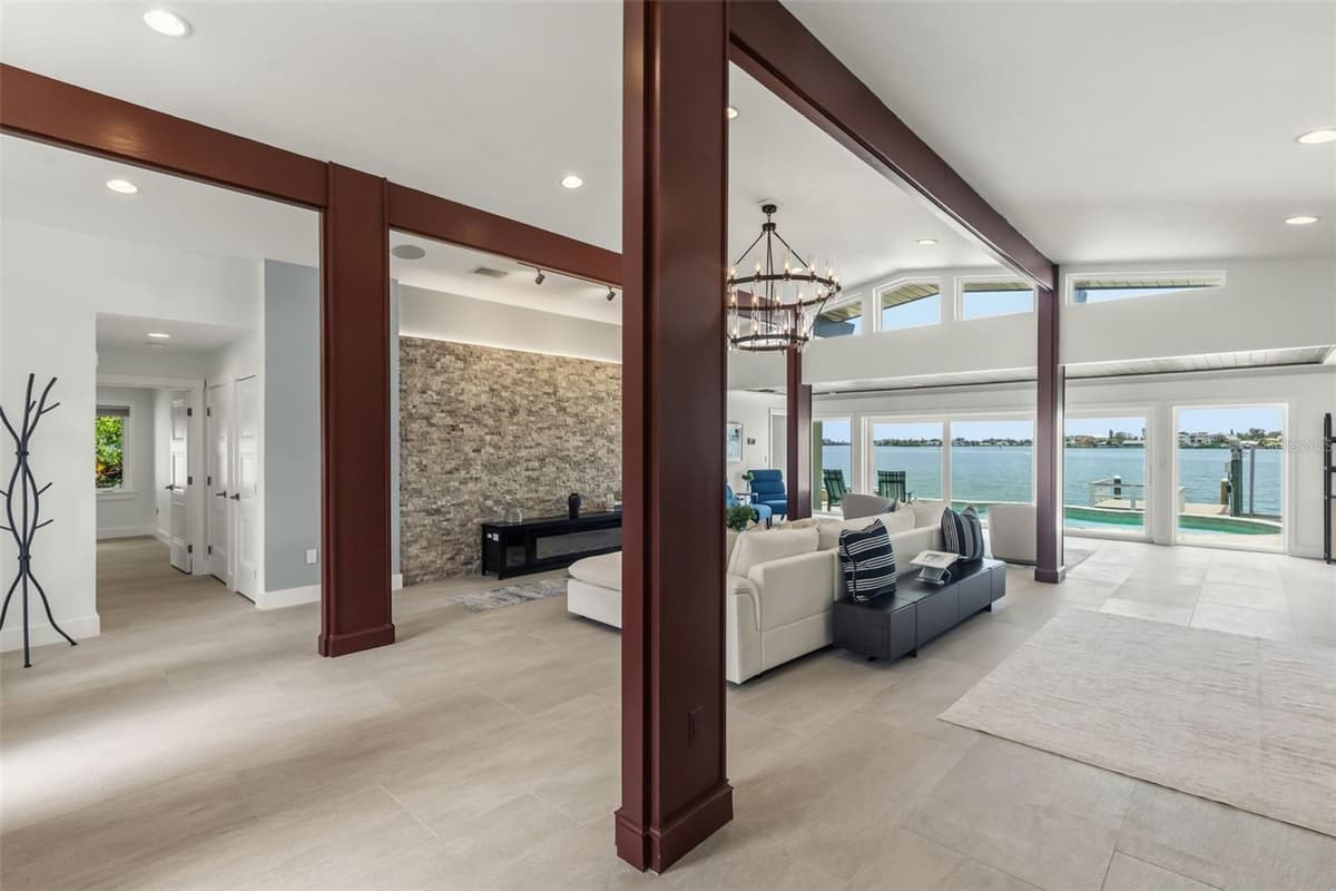 4598 CLEARWATER HARBOR DRIVE — photo 7 of 43