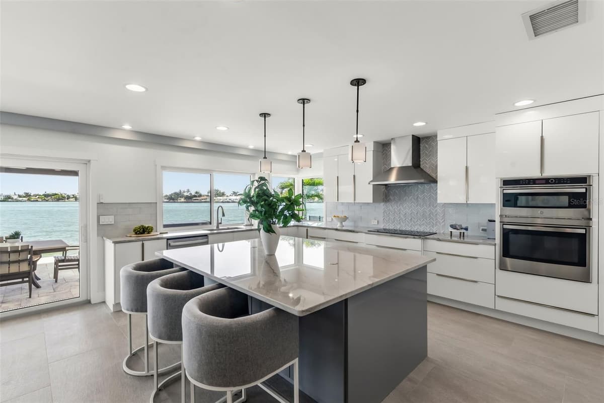 4598 CLEARWATER HARBOR DRIVE — photo 15 of 43