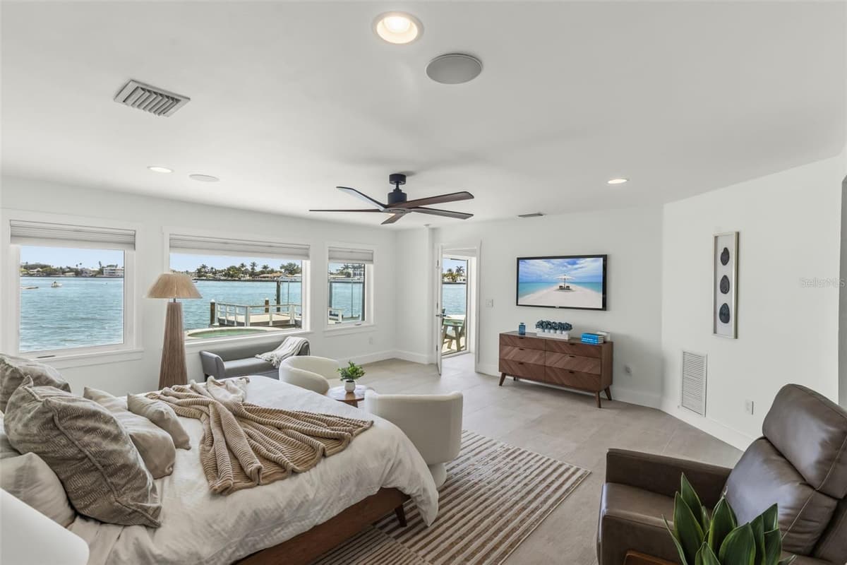 4598 CLEARWATER HARBOR DRIVE — photo 21 of 43