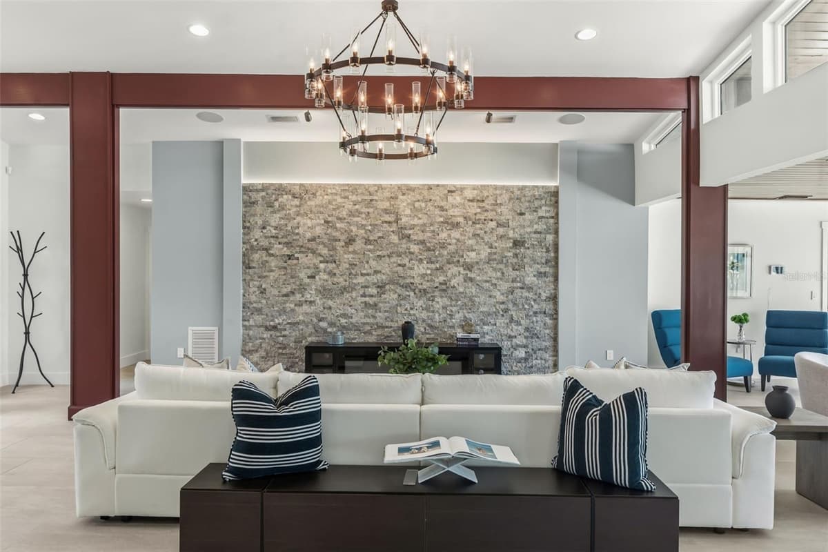 4598 CLEARWATER HARBOR DRIVE — photo 5 of 43
