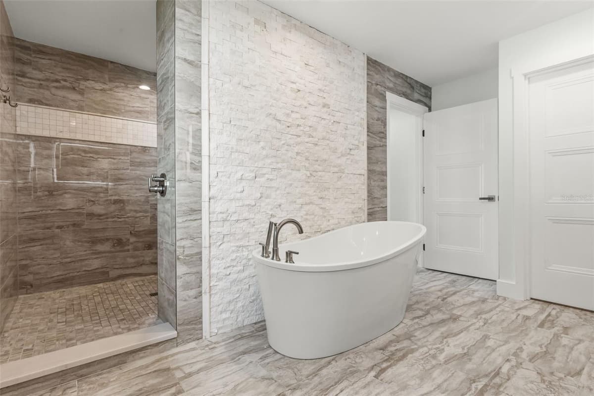 4598 CLEARWATER HARBOR DRIVE — photo 28 of 43