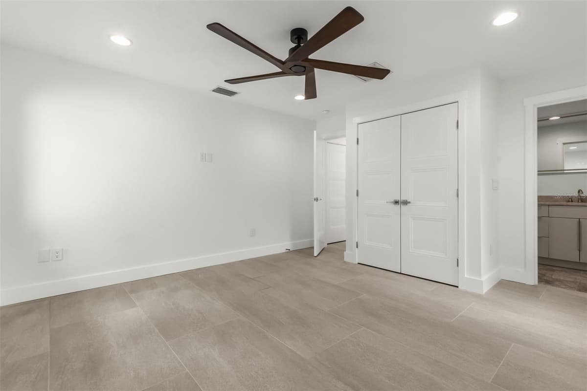 4598 CLEARWATER HARBOR DRIVE — photo 33 of 43