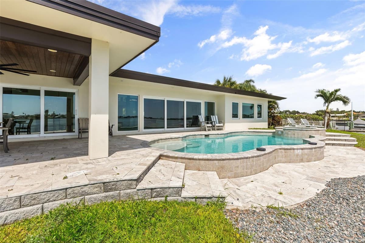 4598 CLEARWATER HARBOR DRIVE — photo 39 of 43