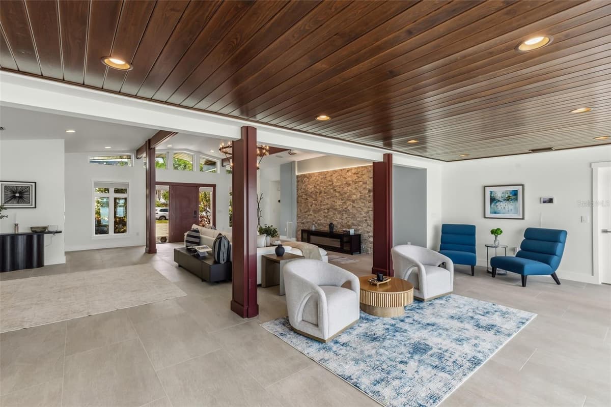 4598 CLEARWATER HARBOR DRIVE — photo 11 of 43