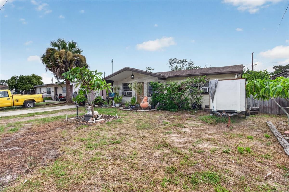 4448 TERRY LOOP — photo 13 of 54