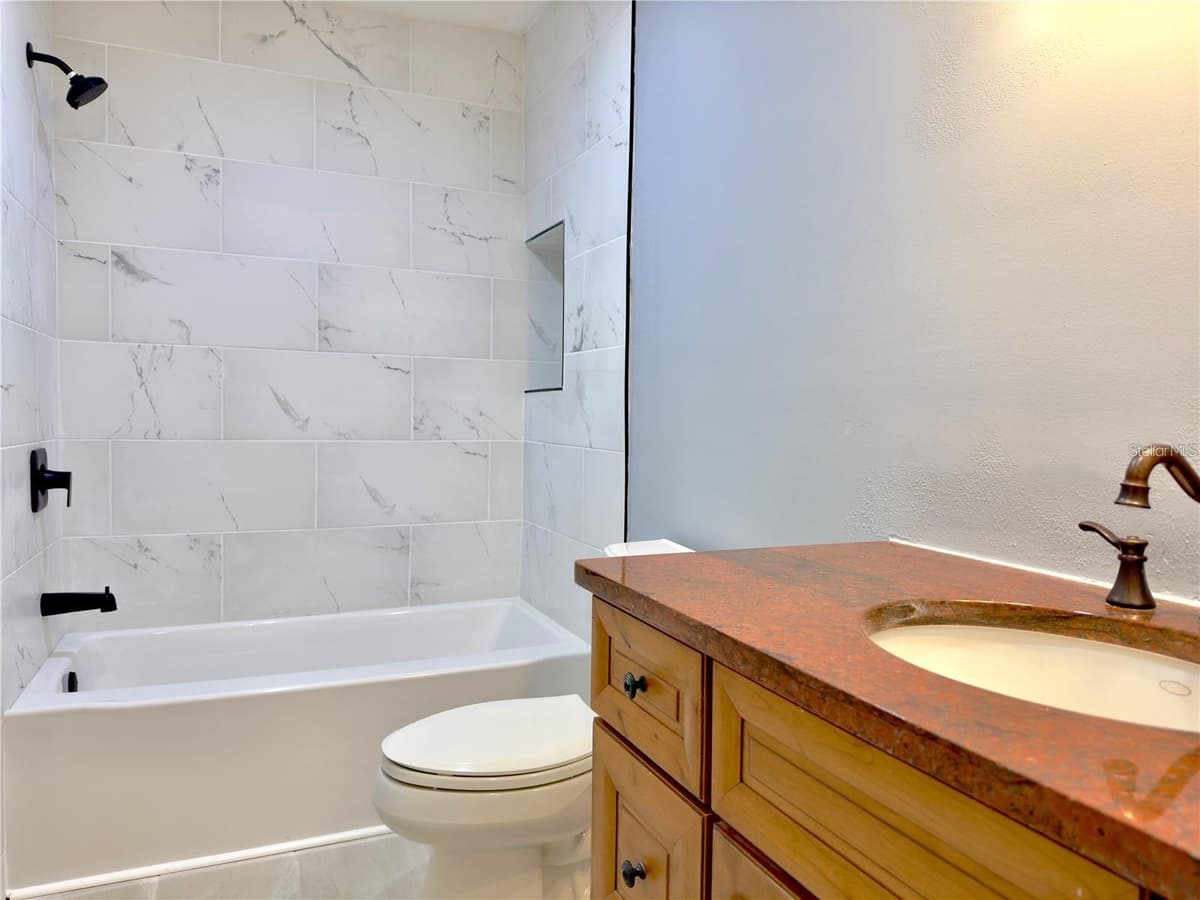 20 OAKDALE STREET — photo 24 of 30