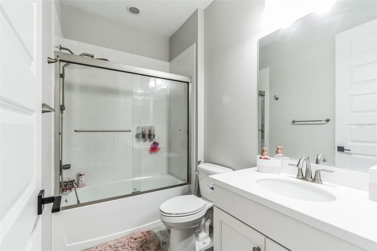 7356 MILLBROOK AVENUE — photo 43 of 45