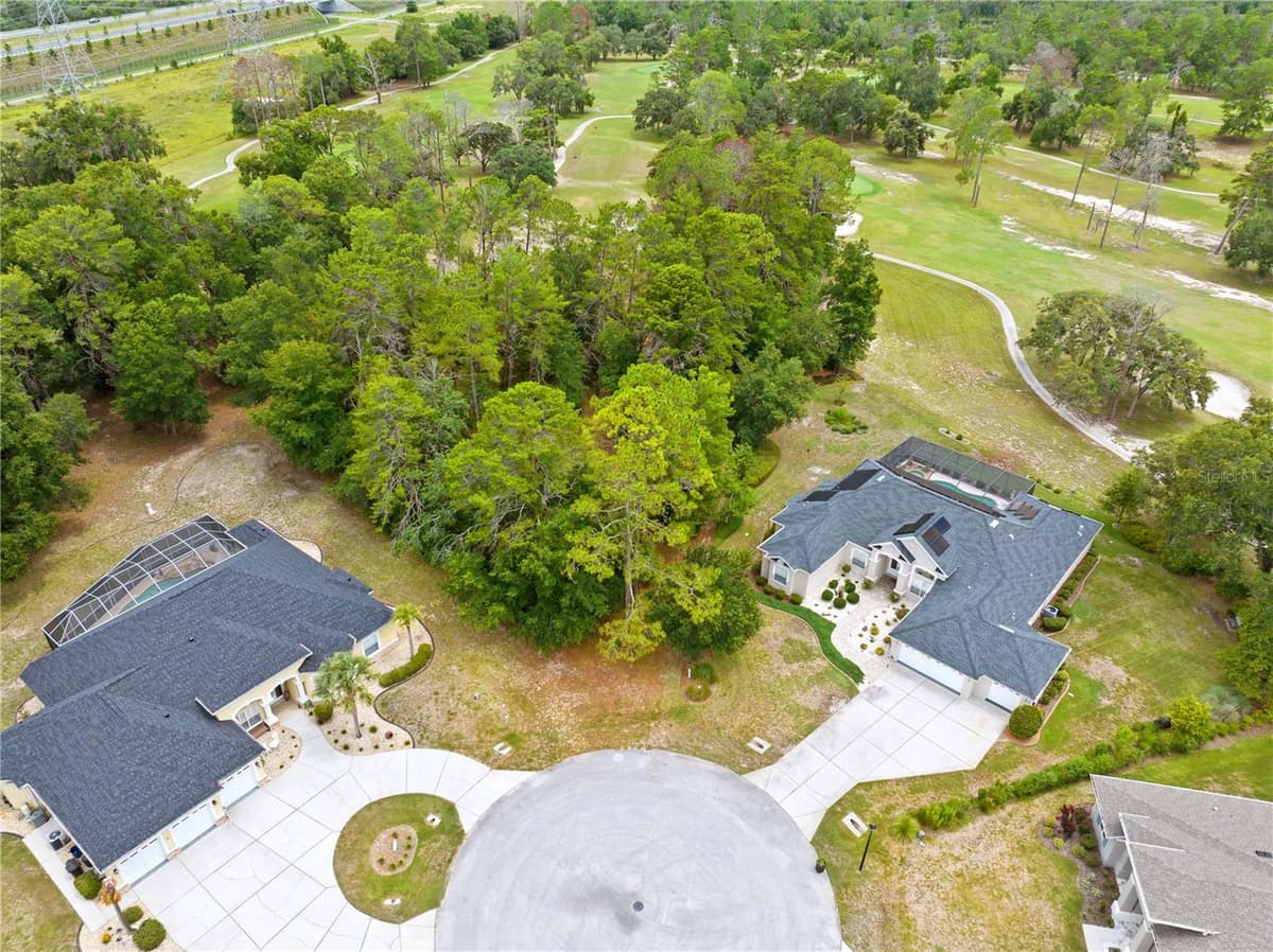 17 WOODLEE COURT — photo 10 of 14