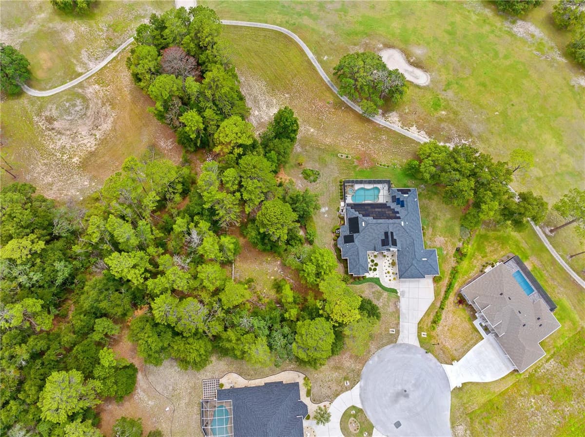 17 WOODLEE COURT — photo 11 of 14