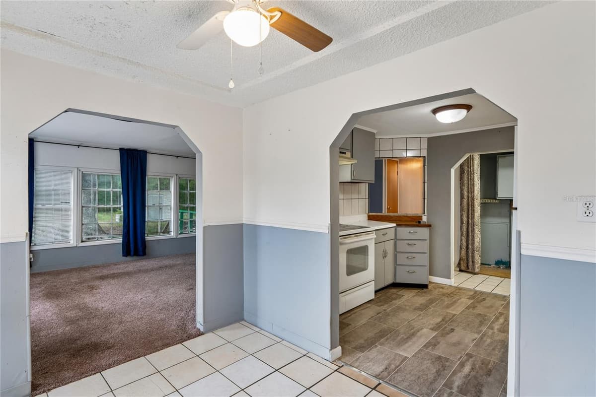 19514 ANTON ROAD — photo 11 of 19