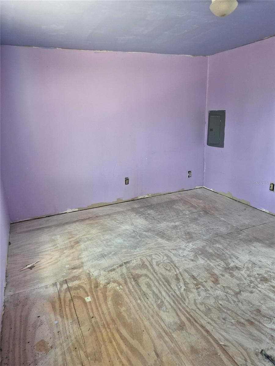 9285 140TH PLACE — photo 10 of 19