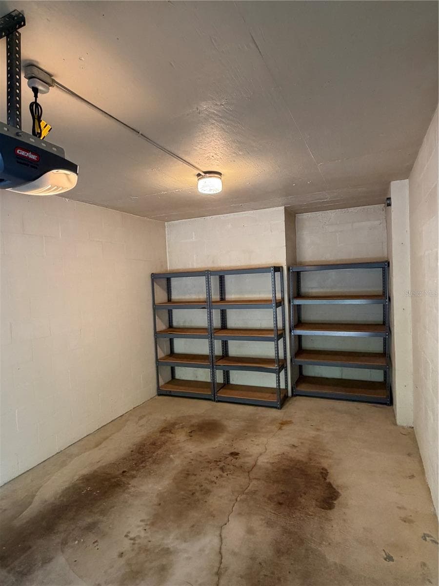 1719 NW 23RD BOULEVARD — photo 9 of 10