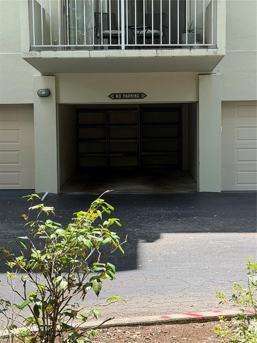 1719 NW 23RD BOULEVARD — photo 4 of 10