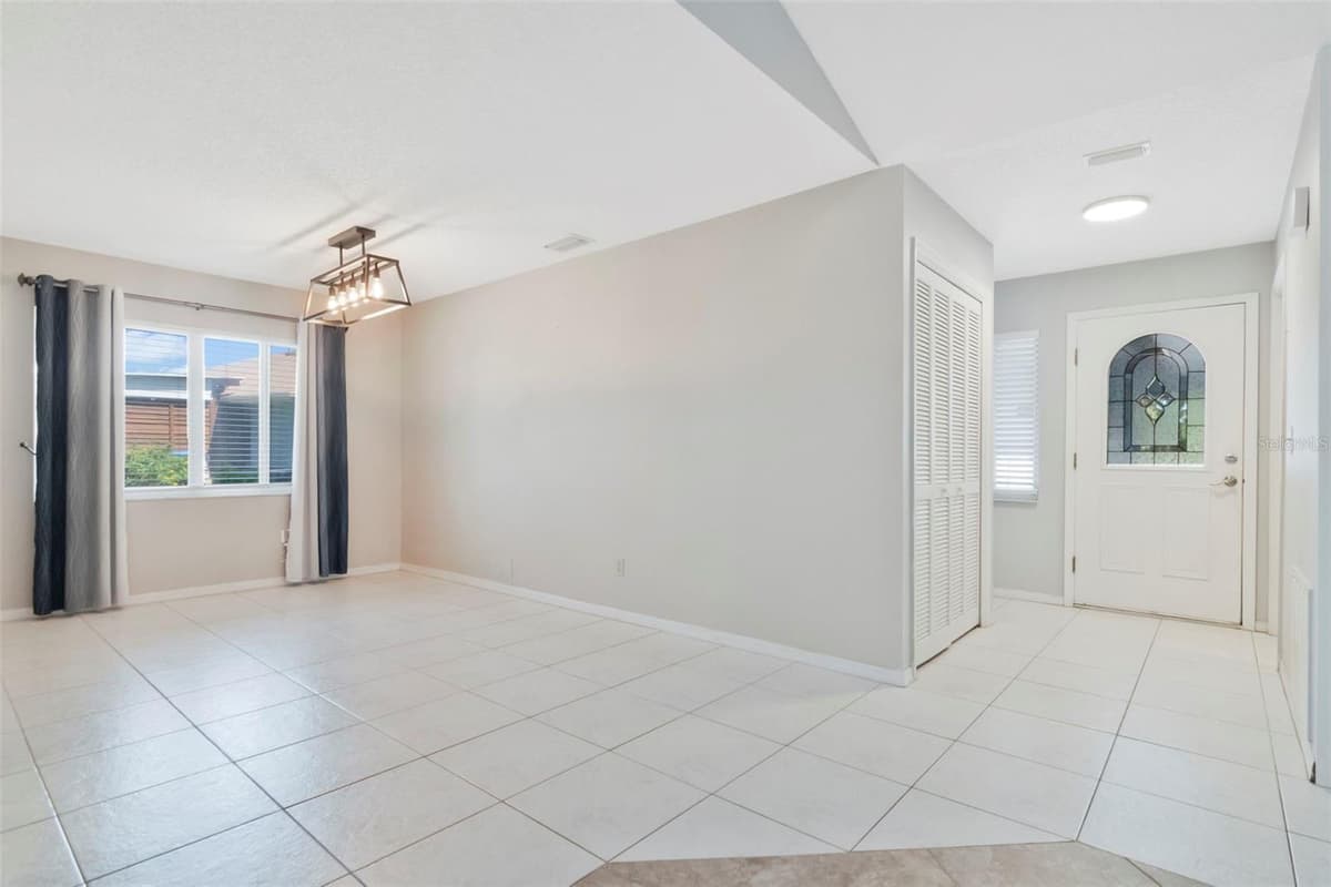 303 BARSTOW COURT — photo 14 of 60