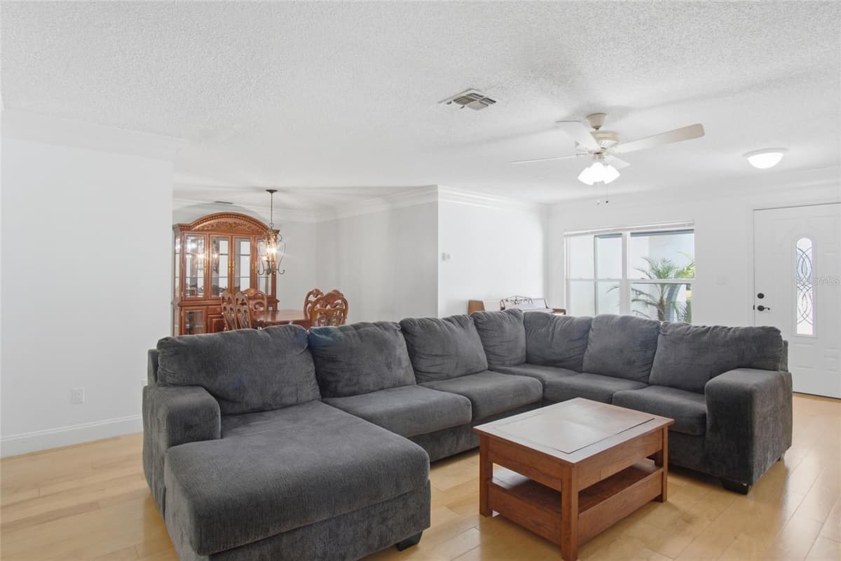 1420 AVALON BOULEVARD — photo 16 of 18