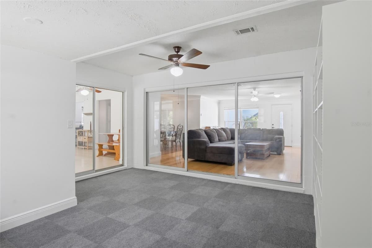 1420 AVALON BOULEVARD — photo 10 of 18