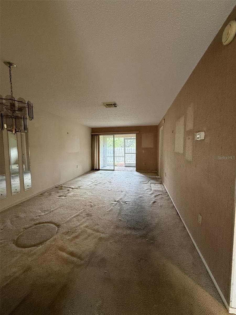 2460 NORTHSIDE DRIVE — photo 12 of 26