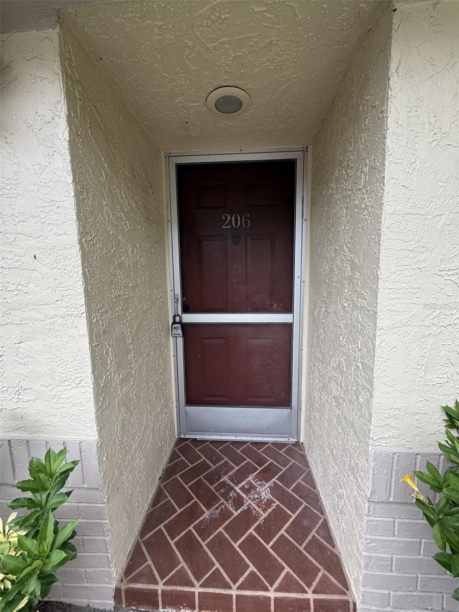 2460 NORTHSIDE DRIVE — photo 6 of 26
