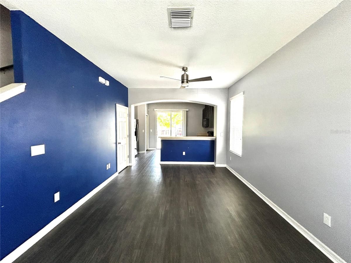 7021 TIMBERSIDE PLACE — photo 4 of 25