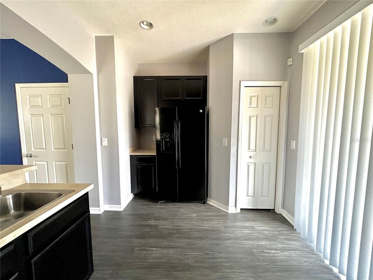 7021 TIMBERSIDE PLACE — photo 10 of 25