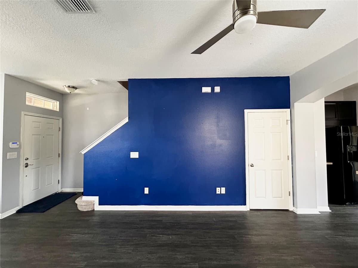 7021 TIMBERSIDE PLACE — photo 5 of 25