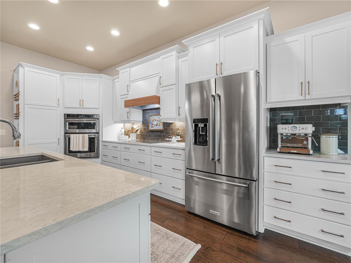 6209 PINEHURST LOOP — photo 12 of 81