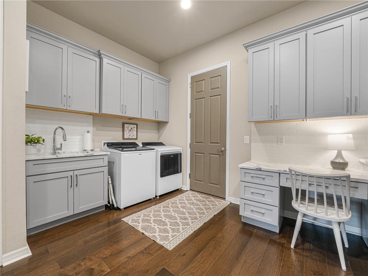 6209 PINEHURST LOOP — photo 21 of 81