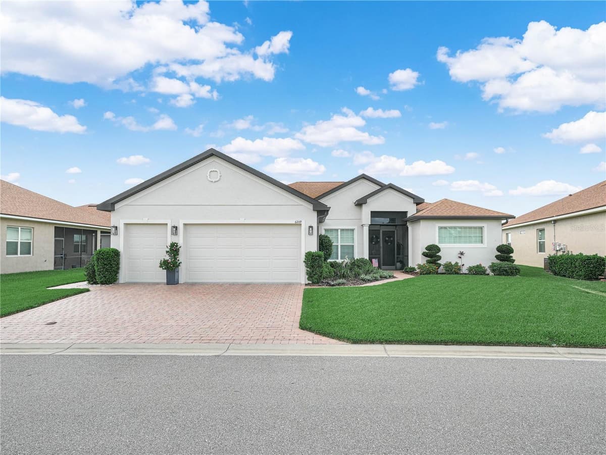 6209 PINEHURST LOOP — photo 1 of 81