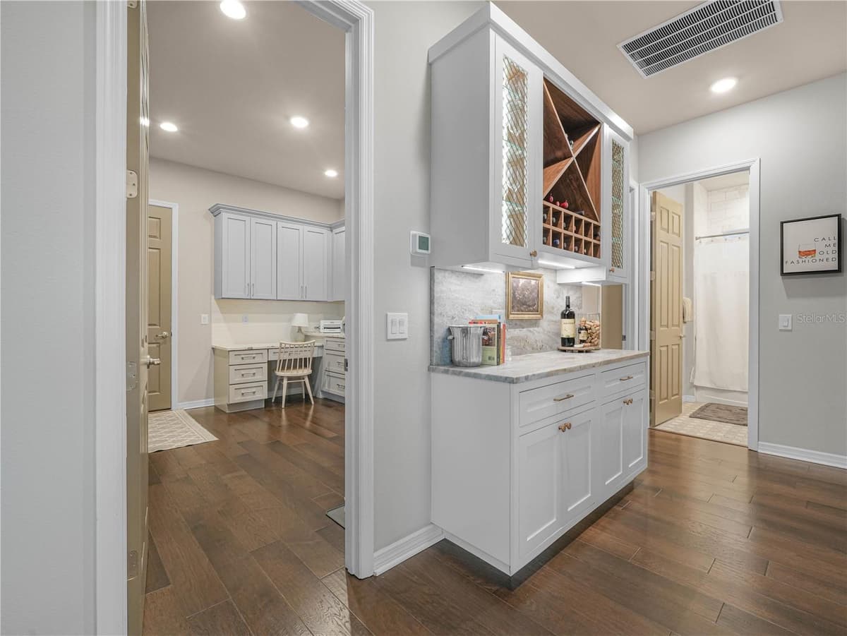 6209 PINEHURST LOOP — photo 18 of 81