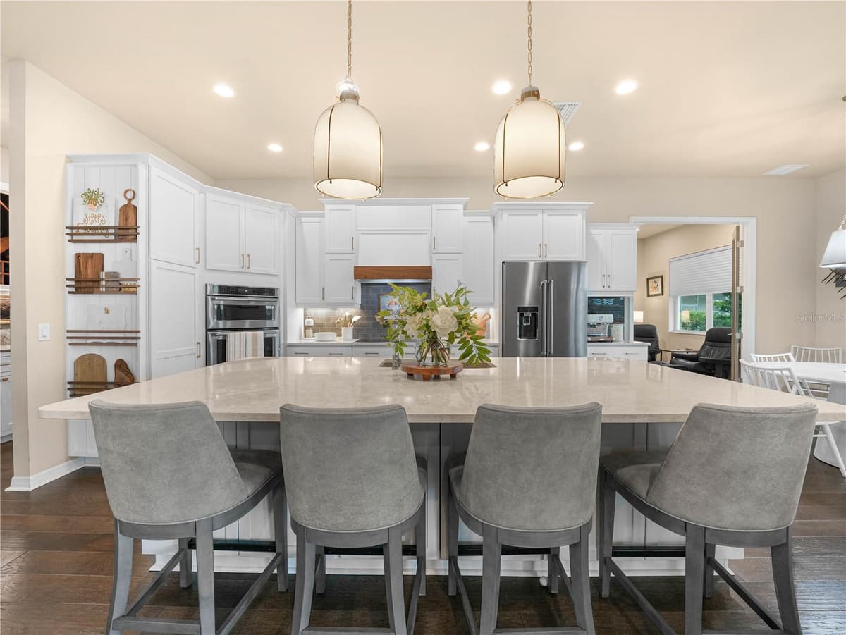 6209 PINEHURST LOOP — photo 11 of 81