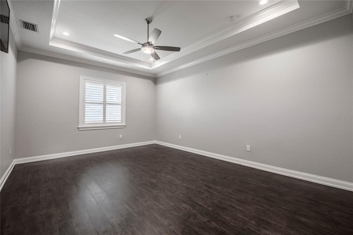 6545 EMERALD WOODS LANE — photo 10 of 55