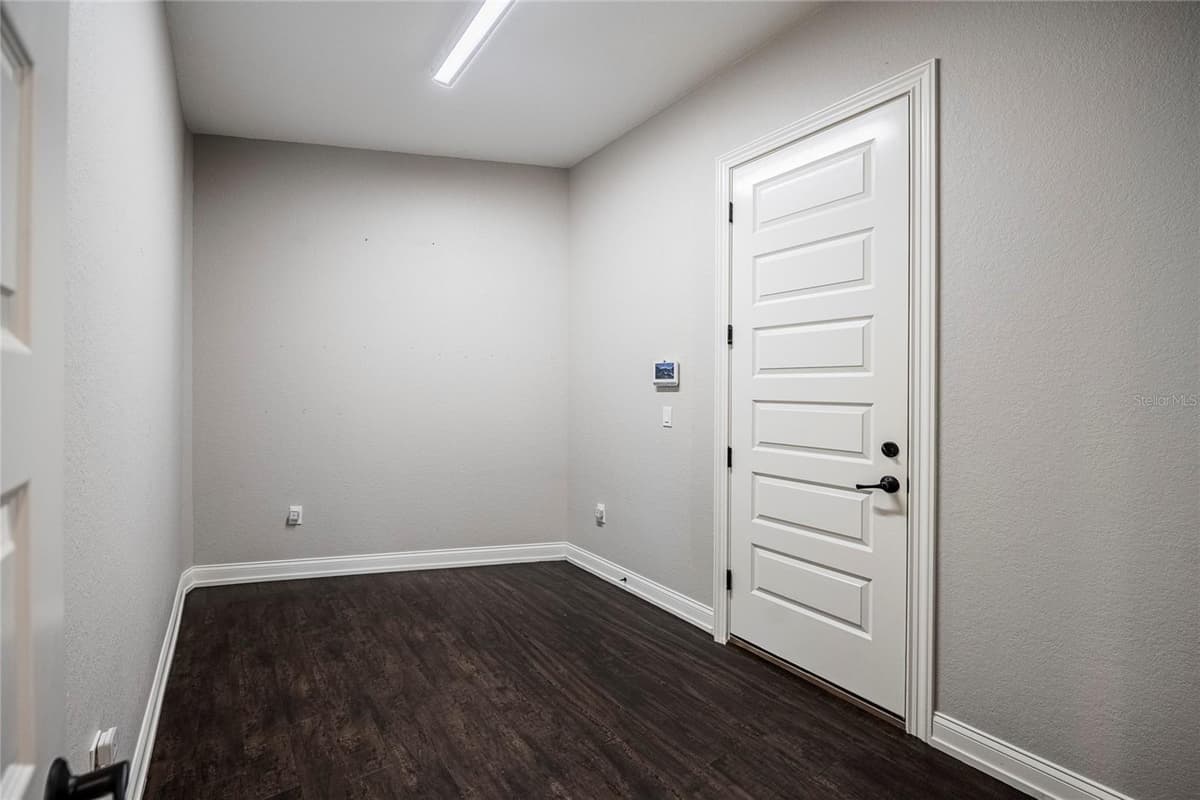 6545 EMERALD WOODS LANE — photo 38 of 55