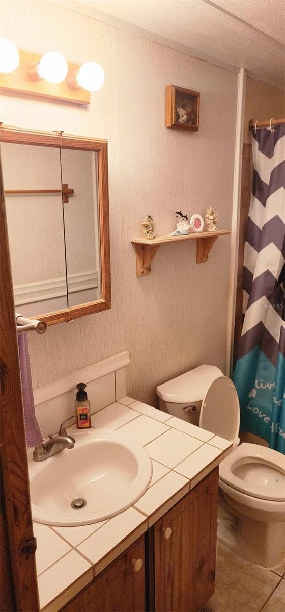 121 PINE TREE DRIVE — photo 11 of 25