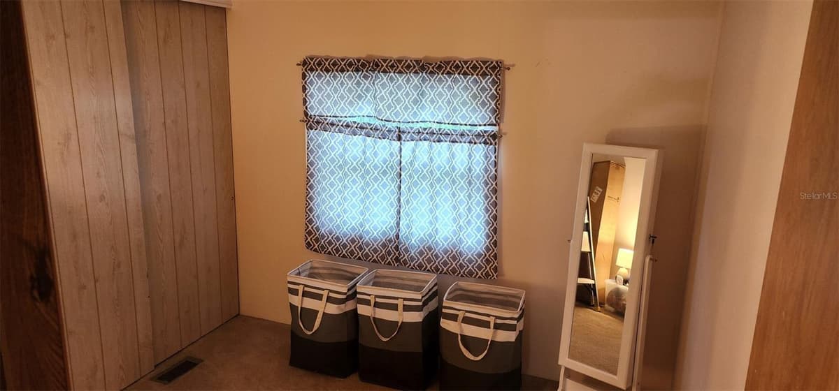 121 PINE TREE DRIVE — photo 12 of 25