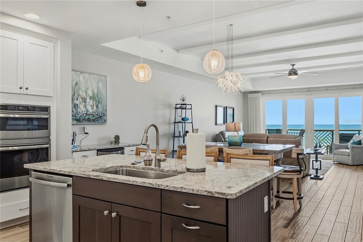 807 ATLANTIC AVENUE — photo 10 of 34