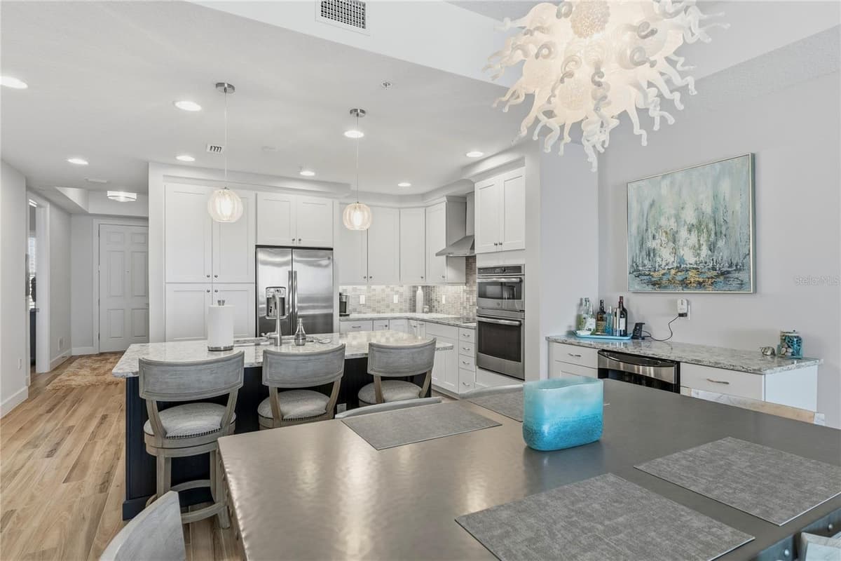 807 ATLANTIC AVENUE — photo 13 of 34