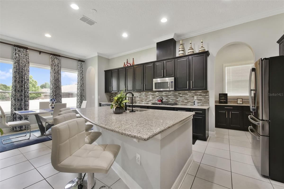 1315 ARDEN OAKS DRIVE — photo 22 of 40